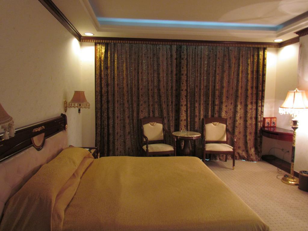 W.Y. Lera Hotel Canton Extérieur photo