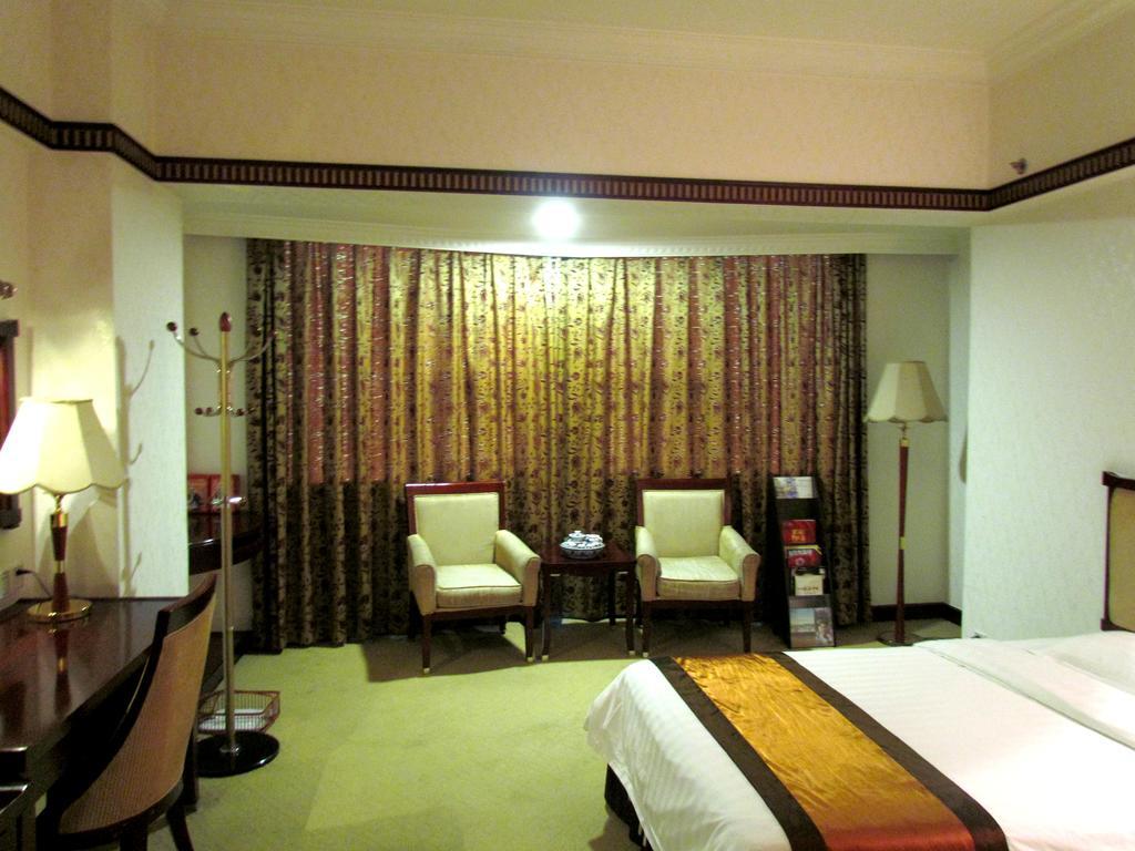 W.Y. Lera Hotel Canton Extérieur photo
