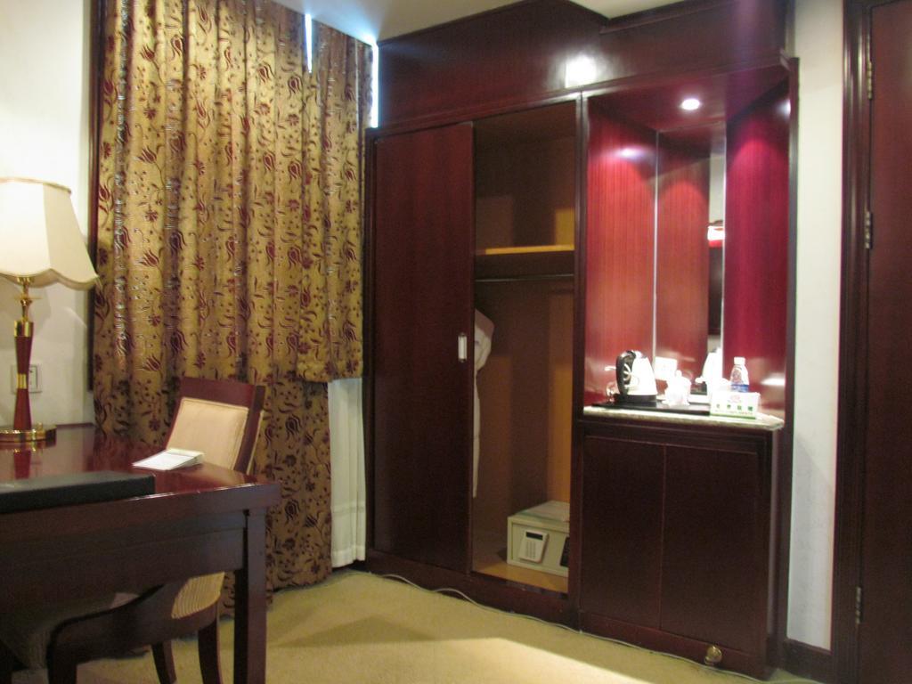 W.Y. Lera Hotel Canton Extérieur photo