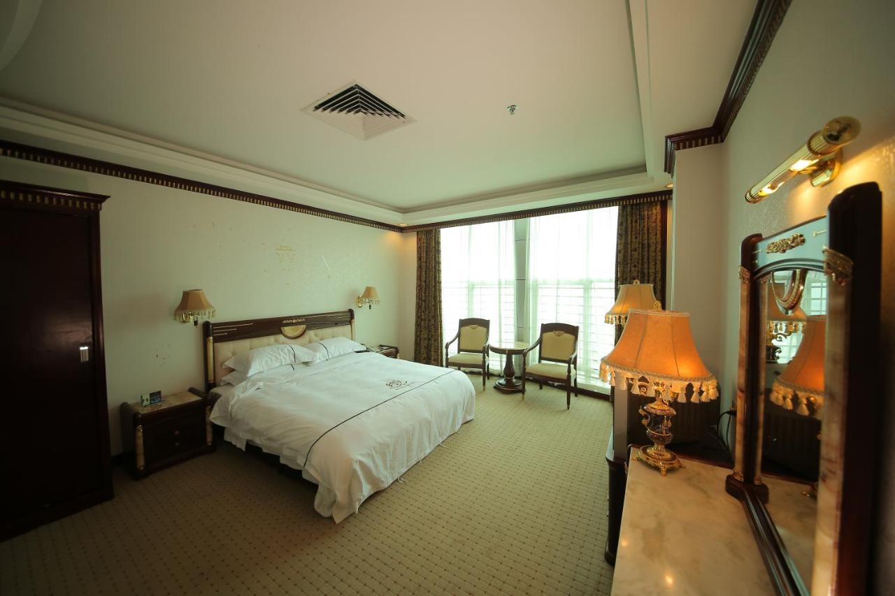 W.Y. Lera Hotel Canton Extérieur photo